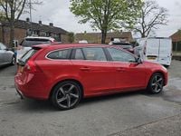 Used Volvo V60 R-Design 115 HP (84 kW) 2012 Red Estate
