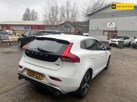Used Volvo V40 R-Design 122 HP (89 kW) 2016 White Hatchback