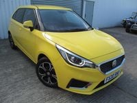 Usado MG MG3 Exclusive 106 HP (77 kW) 2020 Amarelo Citadino