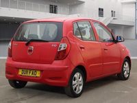 Used Hyundai i10 Active 86 HP (63 kW) 2011 Red Hatchback