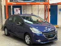 Used Peugeot 208 Active 82 HP (60 kW) 2014 Blue Hatchback