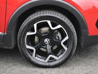 Used Vauxhall Crossland Ultimate 108 HP (79 kW) 2022 Red SUV