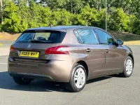 Used Peugeot 308 Active 120 HP (88 kW) 2015 Brown Hatchback