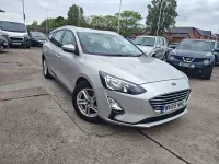 Begagnad Ford Focus Zetec 95 HK (69 kW) 2019 Silver Kombi
