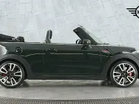 Used Mini John Cooper Works 228 HP (167 kW) 2022 Green Hatchback