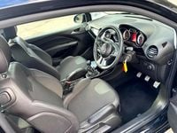 Używany Vauxhall Adam 68 KM (50 kW) 2018 Czarny Hatchback