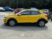 Used Kia Stonic 2023 Yellow SUV