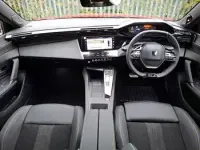 Nouă Peugeot 408 Premium 145 CP (106 kW) 2026 Roșu SUV