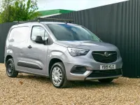Used Vauxhall Combo Sportive 100 HP (73 kW) 2019 Grey MPV