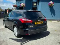 Used Ford Focus Zetec 125 HP (91 kW) 2011 Black Estate