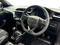 Używany Vauxhall Corsa S 100 KM (73 kW) 2025 Biały Hatchback