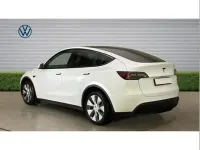 Begagnad Tesla Model Y RWD 219 kW (299 HK) 2023 Vit SUV