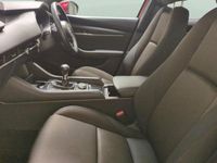 Begagnad Mazda 3 122 HK (89 kW) 2022 Röd Halvkombi