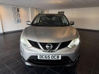 Used Nissan Qashqai Tekna 115 HP (84 kW) 2015 Silver SUV