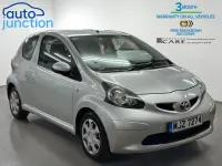 Used Toyota Aygo 67 HP (49 kW) 2007 Silver Hatchback