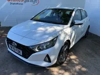 Used Hyundai i20 SE 2021 White Hatchback