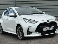 Used Toyota Yaris 116 HP (85 kW) 2023 White Hatchback