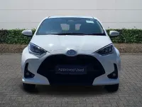 Used Toyota Yaris Design 2025 White Hatchback