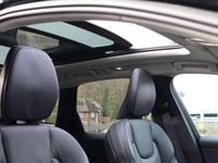 Second-hand Volvo XC60 Ultimate 250 CP (183 kW) 2022 Negru SUV