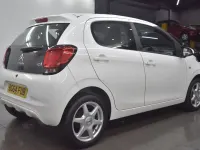 Used Citroën C1 Feel 68 HP (50 kW) 2014 White Hatchback