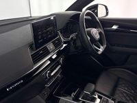 Used Audi Q5 Comfort 261 HP (191 kW) 2021 Blue SUV