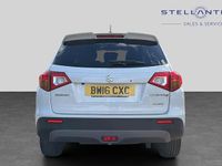 Second-hand Suzuki Vitara 138 CP (101 kW) 2016 Alb SUV