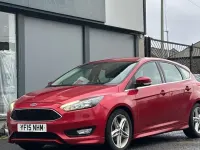 Used Ford Focus Zetec 120 HP (88 kW) 2015 Red Hatchback