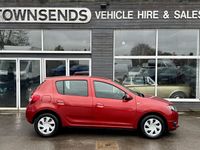 Used Dacia Sandero Lauréate 2013 Red Hatchback