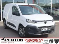 Used Citroën Berlingo 100 HP (73 kW) 2024 White MPV