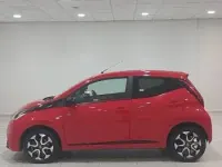 Used Toyota Aygo Trend 72 HP (52 kW) 2019 Red Hatchback