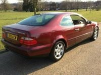 used Mercedes CLK230 Avantgarde 2dr Tip Auto 2.3