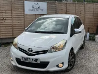 Used Toyota Yaris Trend 2013 White Hatchback