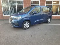 Usado Vauxhall Combo S 100 CV (73 kW) 2019 Azul Monovolumen
