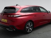 Used Peugeot 308 Allure 130 HP (95 kW) 2022 Red Estate