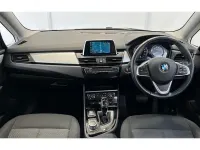 Usado BMW 218 Comfort Edition 136 HP (100 kW) 2021 Branco Carrinha