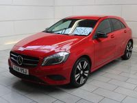 Used Mercedes A180 109 HP (80 kW) 2014 Red Hatchback