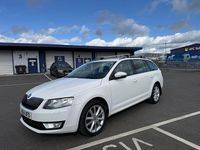 Used Skoda Octavia Elegance 2014 White Hatchback