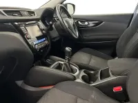 Used Nissan Qashqai Acenta 110 HP (80 kW) 2016 Grey SUV