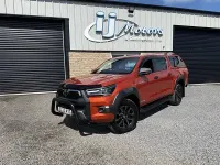 Used Toyota HiLux 204 HP (150 kW) 2023 Orange Pickup