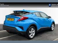 Used Toyota C-HR 122 HP (89 kW) 2018 Blue SUV