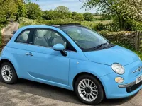 Begagnad Fiat 500C Lounge 2012 Blå Cab