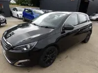 Usado Peugeot 308 Allure 120 CV (88 kW) 2016 Negro Utilitario