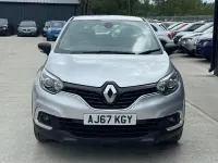 Used Renault Captur Dynamique 90 HP (66 kW) 2018 Silver SUV