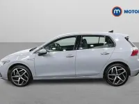 Usado VW Golf VIII Style 131 HP (96 kW) 2024 Citadino