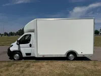 Used Peugeot Boxer Business-Line 140 HP (102 kW) 2022 White Van