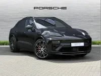 Used Porsche Macan 469 kW (639 HP) 2025 Black SUV