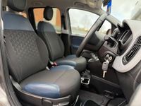 Used Fiat Panda Cross Cross 70 HP (51 kW) 2022 Grey Hatchback