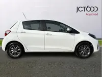 Used Toyota Yaris 109 HP (80 kW) 2019 White Hatchback