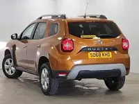 Second-hand Dacia Duster Comfort 115 CP (84 kW) 2019 Portocaliu SUV