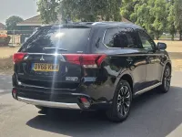 Used Mitsubishi Outlander P-HEV 2016 Black Estate